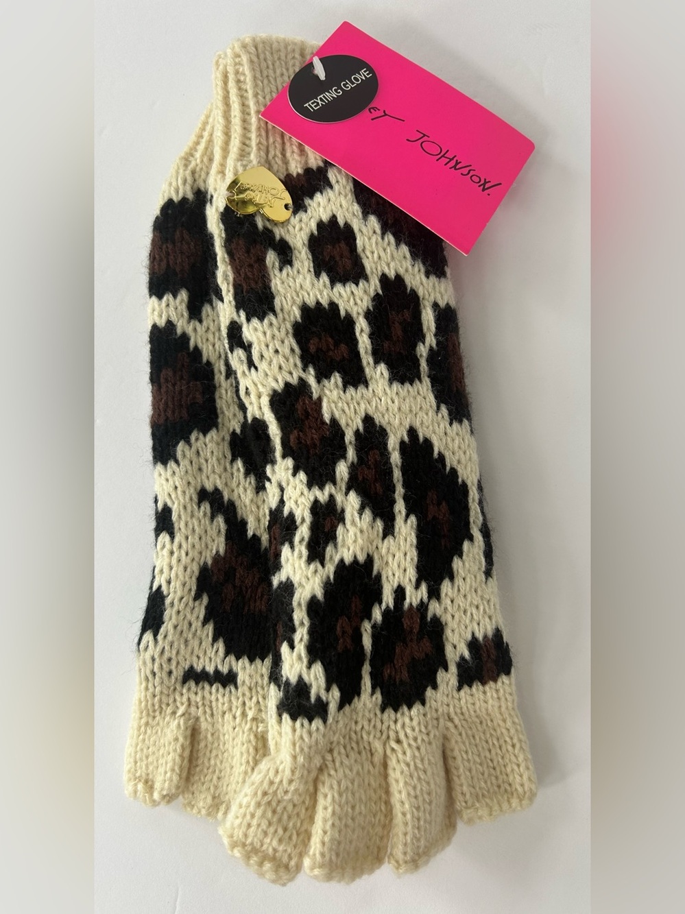 Betsey Johnson Cream Leopard Print Fingerless Gloves